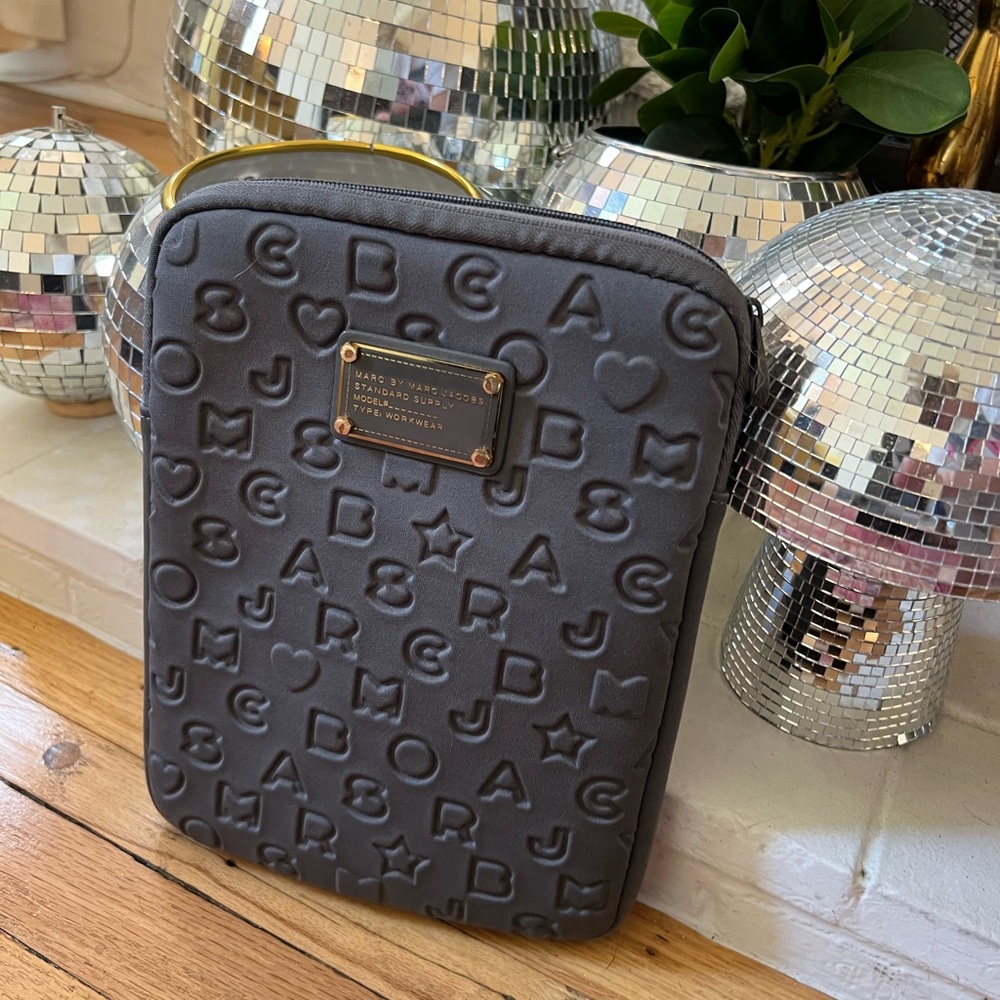 Grey Marc Jacobs iPad (or tablet) holder with zipper